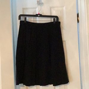 Pleated skirt
